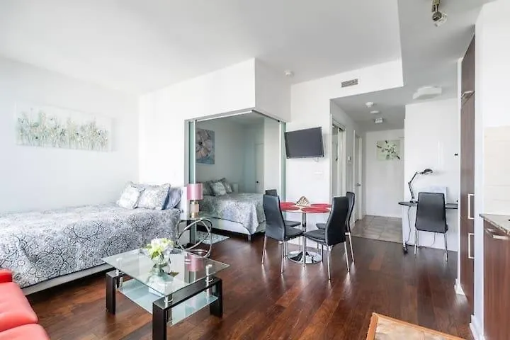 Comfort Opulence Suites Downtown High Floor Condo With Balcony City View Toronto 0*,